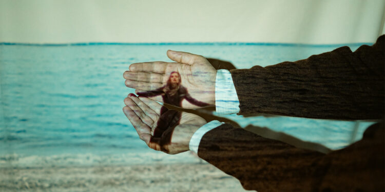 У Миколаєві пройшов перформанс «Втрачений рух» мисткині Нани Бякової (ФОТО)