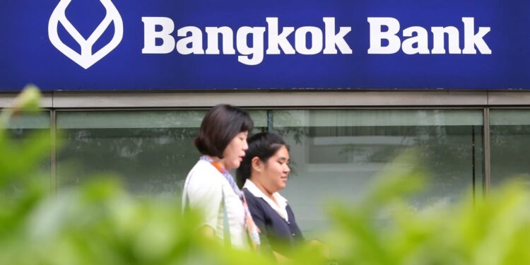 У Таїланді почали блокувати банківські картки росіян