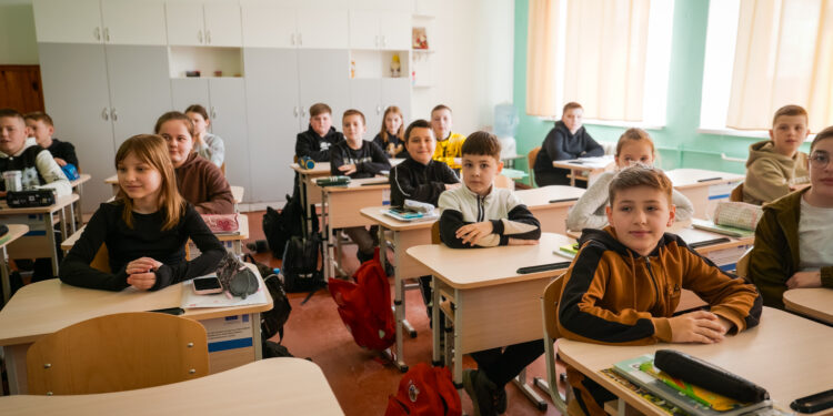 Мінрозвитку спільно з ЄС і ПРООН відновили 66 шкіл у 11 регіонах, зокрема і на Миколаївщині