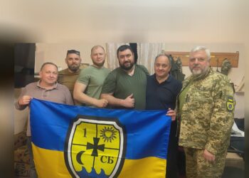 Автівка, дрони і ще дещо потрібне – Миколаїв передав допомогу двом військовим підрозділам (ФОТО)