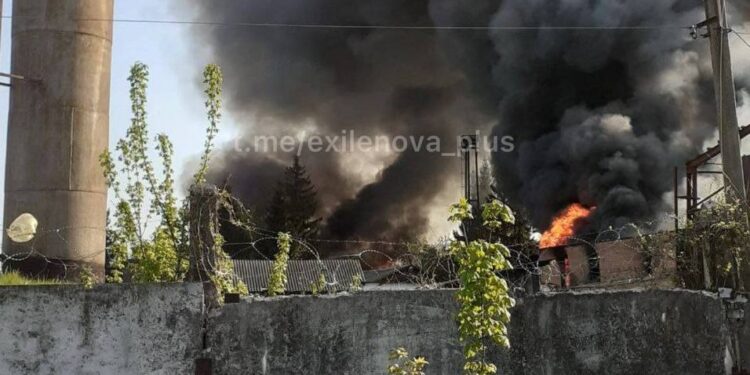 На Брянщині після атаки дронів горить завод “Стріла” – виробляє військову електроніку (ФОТО, ВІДЕО)