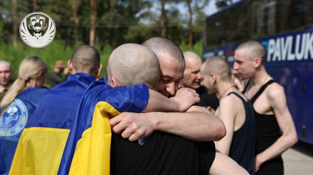 Наші вдома. Сьогодні Україна повернула 390 людей, на вихідних очікуємо ще (ФОТО) 33