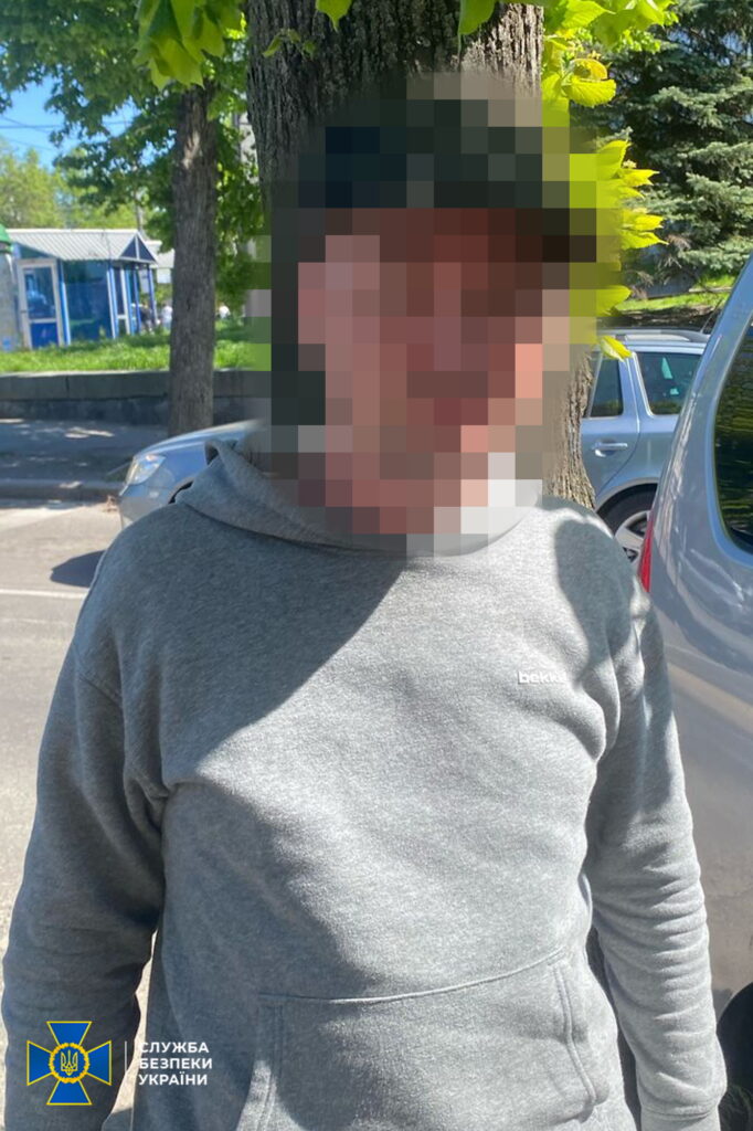 СБУ затримала агентів фсб, які готували ракетно-дронові удари (ФОТО) 3 СБУ затримала агентів фсб, які готували ракетно-дронові удари (ФОТО) 2
