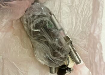 Гранати, запали до них та набої – у Миколаєві чоловік незаконно зберігав озброєння (ФОТО)