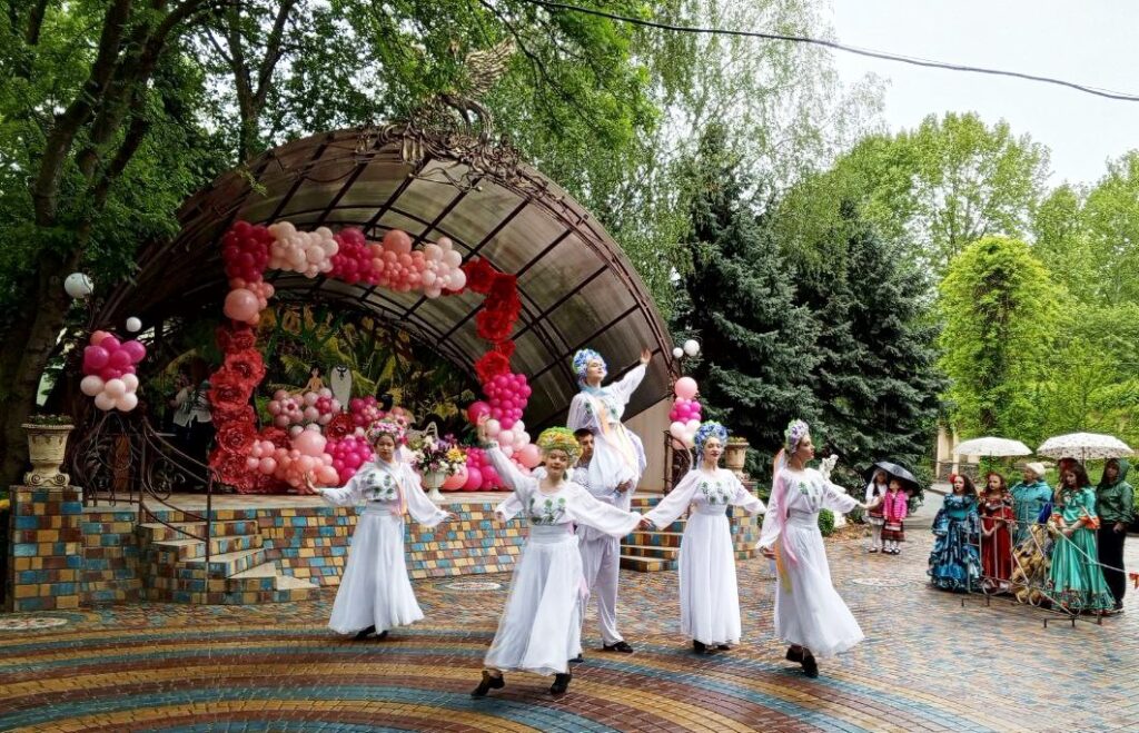 У Миколаєві відбувся «Фестиваль дружби народів» (ФОТО) 7 У Миколаєві відбувся «Фестиваль дружби народів» (ФОТО) 6
