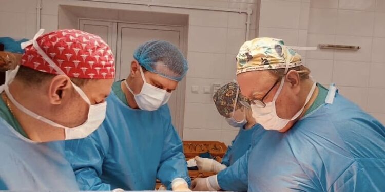 У Миколаєві кардіохірурги з Інституту Амосова планують проводити 240 операцій на відкритому серці в рік (ФОТО)