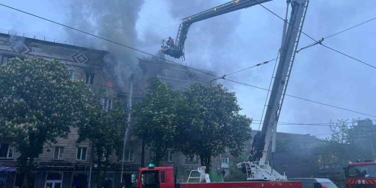 У Києві внаслідок нічної атаки 2 загиблих (ФОТО)