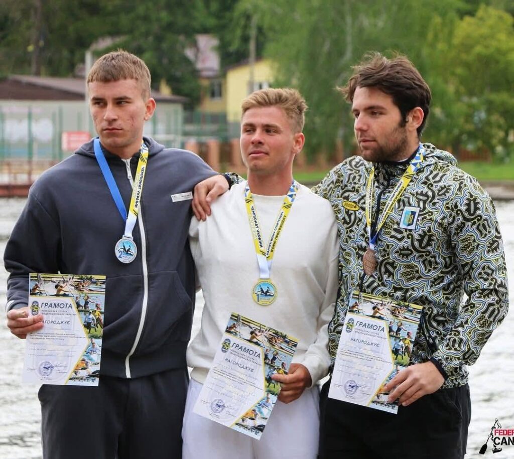 Миколаївські спортсмени - призери та переможці чемпіонату України з марафону з веслування на байдарках і каное (ФОТО) 13 Миколаївські спортсмени - призери та переможці чемпіонату України з марафону з веслування на байдарках і каное (ФОТО) 12