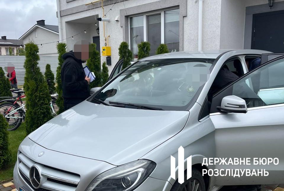 Голову ВЛК у Держприкордонслужбі затримали на хабарі (ФОТО, ВІДЕО) 15 Голову ВЛК у Держприкордонслужбі затримали на хабарі (ФОТО, ВІДЕО) 14