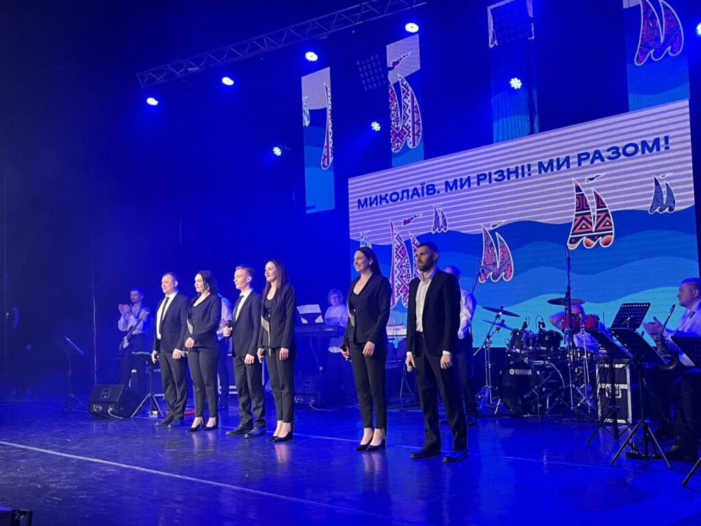 У Миколаєві офіційно стартував інтеркультурний проект «Миколаїв. Ми різні. Ми разом!» (ФОТО) 17 У Миколаєві офіційно стартував інтеркультурний проект «Миколаїв. Ми різні. Ми разом!» (ФОТО) 16