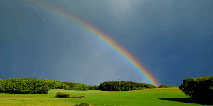 Між весною й літом: тепло, але можливі погодні сюрпризи