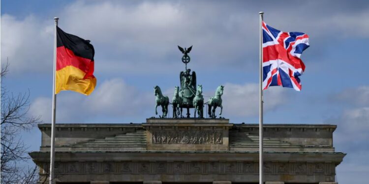 Велика Британія та Німеччина розроблять ударну зброю дальністю 2000 км 