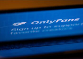 Власник OnlyFans веде переговори про продаж платформи за $8 млрд