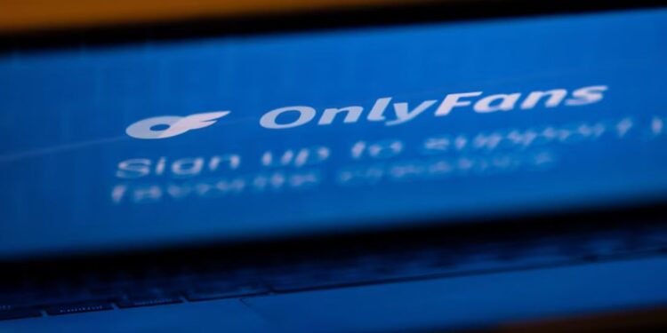Власник OnlyFans веде переговори про продаж платформи за $8 млрд