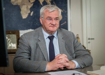 Сибіга повідомив главам МЗС країн-партнерів, що РФ ігнорує мирні пропозиції