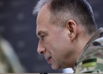 РФ сконцентрувала в Україні об’єднане угруповання військ до 640 тисяч, – Сирський