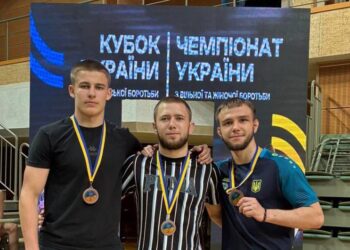 Миколаївські спортсмени – призери Кубка України з греко-римської боротьби (ФОТО)