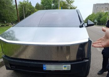У Миколаєві оштрафували водія Tesla Cybertruck – за що?