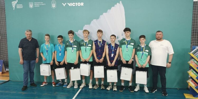 Миколаївські бадмінтоністи – призери та переможці чемпіонату України U-15 (ФОТО)