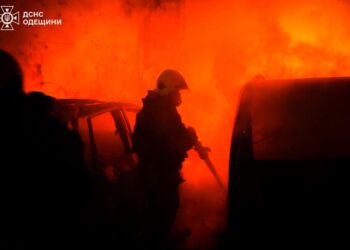 «Російські удари ракетами та шахедами гучніші, ніж намагання США та інших у світі примусити Росію до миру» – Зеленський