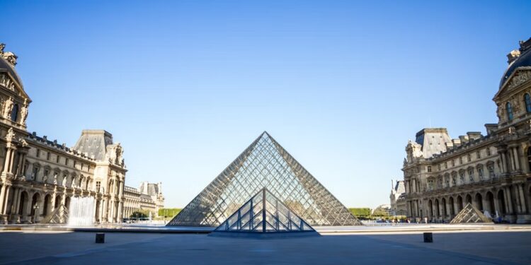 Лувр поверне 258 робіт Фонду художників