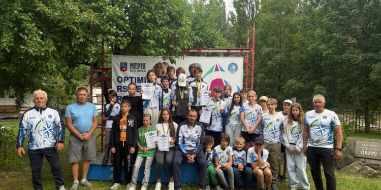 Миколаївські яхтсмени здобули сім нагород чемпіонату України з вітрильного спорту серед юнаків (ФОТО)