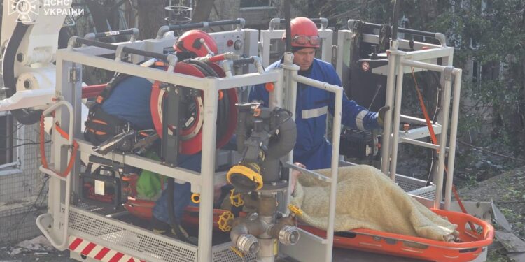 Кількість жертв і постраждалих внаслідок нічної російської атаки на Україну зросла до 15 загиблих та 72-х поранених – Клименко