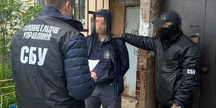 На Київщині затримали коригувальника – виявився агентом ГРУ