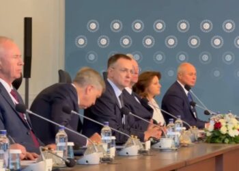 Переговори делегацій України та РФ у Стамбулі закінчилися (ФОТО)