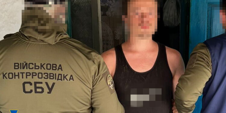 СБУ затримала військового ЗСУ – виявився «кротом», який готував атаку ворога на ракетні комплекси «Нептун» (ФОТО)
