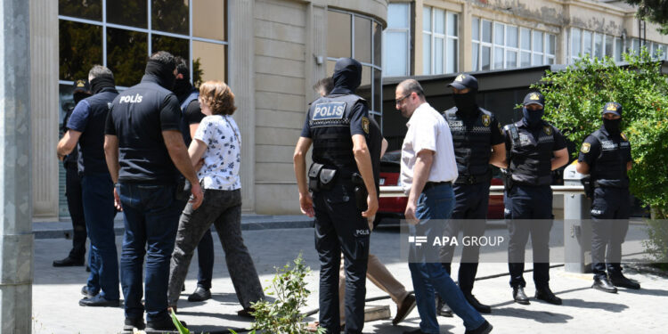 В Азербайджані затримали 2 журналістів-ФСБшників. Схоже, азербайджанці готові згадати все (ФОТО)