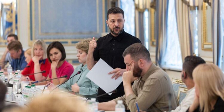 Україна передала США список зброї, яку готова купити