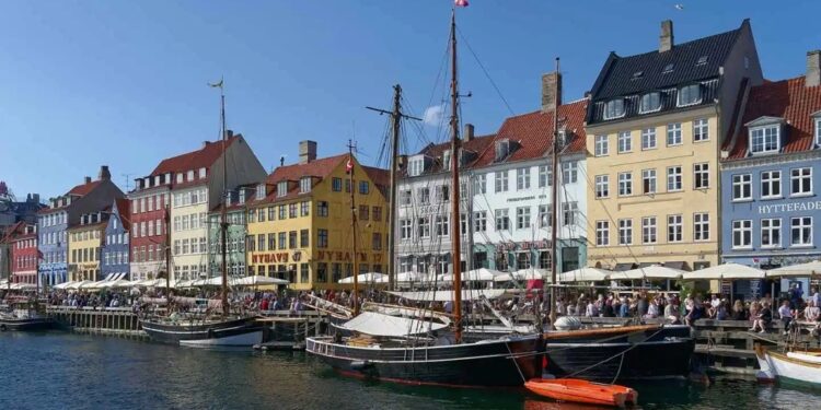 Названо найкомфортніше місто у світі