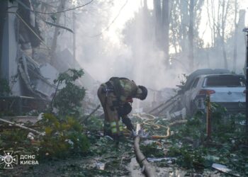 Вночі ворог атакував Київ – багато руйнувань, 4 загиблих, 13 постраждалих (ФОТО, ВІДЕО)