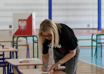 У Польщі вимагають перерахунку голосів другого туру президентських виборів. Що стало причиною