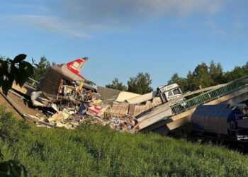 Слідчий комітет РФ видалив із свого повідомлення “підрив” як причину падіння мостів на Курщині і Брянщині