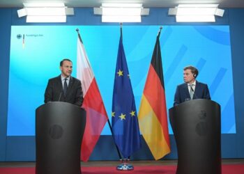 Глава МЗС Польщі Сікорський: Підтримка України — спільна історична відповідальність Польщі та Німеччини