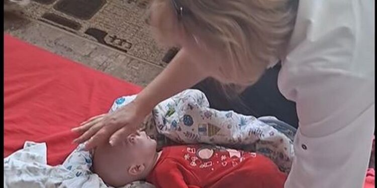 На Миколаївщині мати покинула   5 дітей без їжі й води, найменшому – 2 місяці. Немовля вже й не плакало…(ВІДЕО)