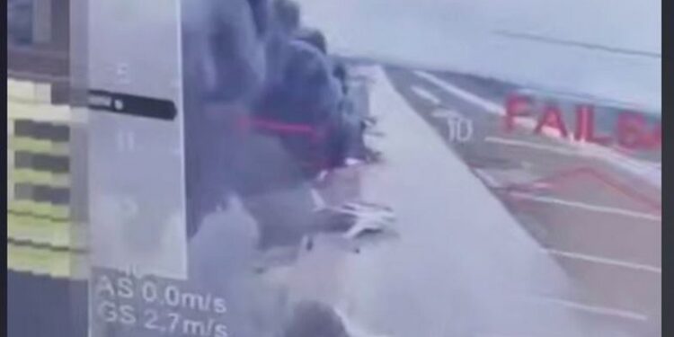 Більше 40 літаків підбито на авіабазах РФ – СБУ провели спецоперацію “Павутина” (ВІДЕО)