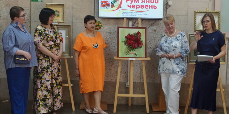 «Рум’яний червень» – у Миколаєві відкрилась виставка з циклу «Пори року» (ФОТО)