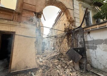 В Одесі ворожі дрони зруйнували центр міста, дитячий інклюзивний центр (ФОТО, ВІДЕО)
