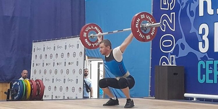 Миколаївський спортсмен – переможець Кубка України з важкої атлетики (ФОТО)