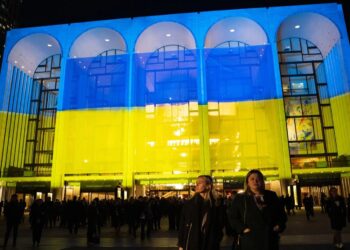 Метрополітен-опера представила перший уривок з опери про депортованих українських дітей