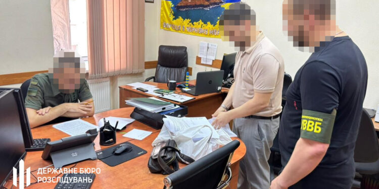 Полковник-прикордонник дав хабара голові ВЛК, щоб не їхати на передову (ФОТО, ВІДЕО)