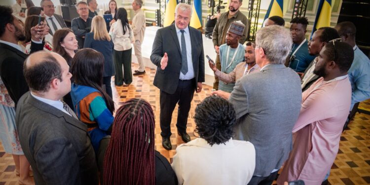 МЗС запросило в Україну журналістів з Африки. Для чого (ФОТО)