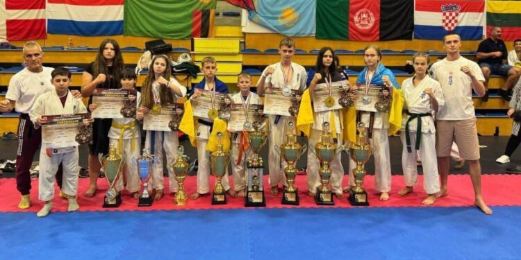 Юні миколаївські каратисти – призери та переможці чемпіонату світу з Кіокушин БуДо карате (ФОТО)