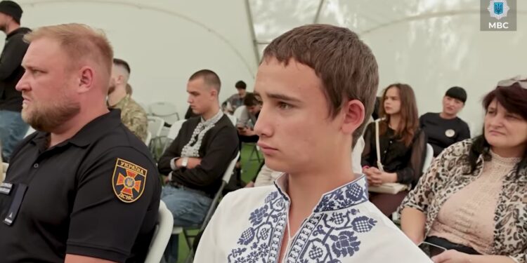 Діти-Герої-2025 – серед тих, хто отримав відзнаку від Ігоря Клименко, був і Дмитро Амальський з Миколаївщини (ФОТО, ВІДЕО)