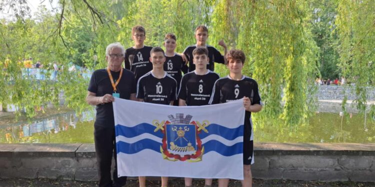 Юні баскетболісти Миколаївського муніципального колегіуму ім.В.Д.Чайки гідно представили область у фіналі Всеукраїнських змагань  “Пліч-о-пліч” (ФОТО)