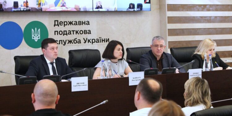 Леся Карнаух: Податкова служба має робити все, щоб держава мала ресурси на оборону (ФОТО)