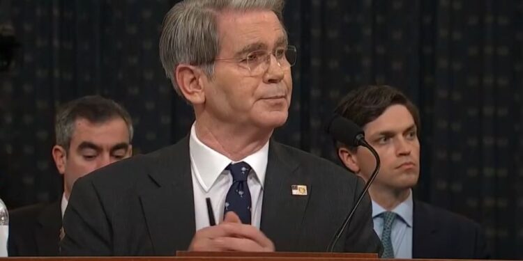 Через 20 років економіка України може стати більшою, ніж економіка РФ, – міністр фінансів США Бессент